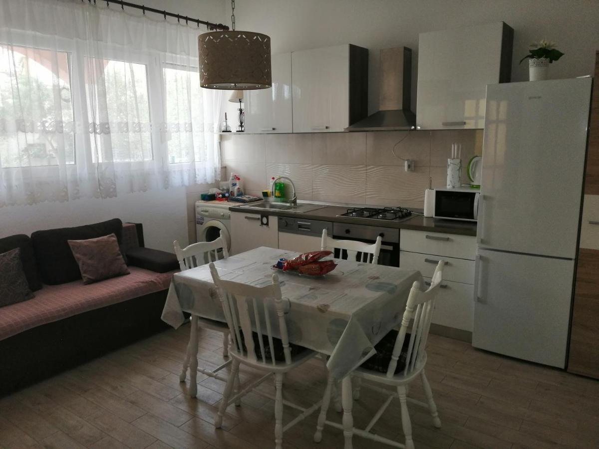 Apartman Mira Žaborić Kültér fotó